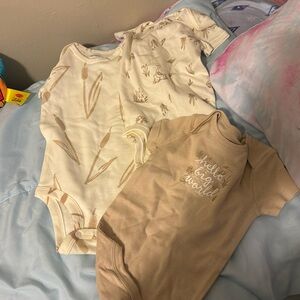 New w/out tags Carters 6m